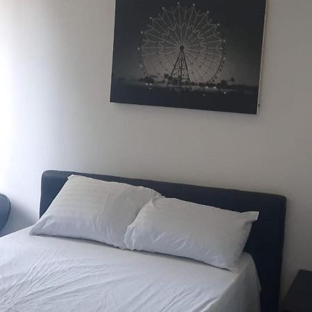 Colocation Rooms Сарсель Экстерьер фото